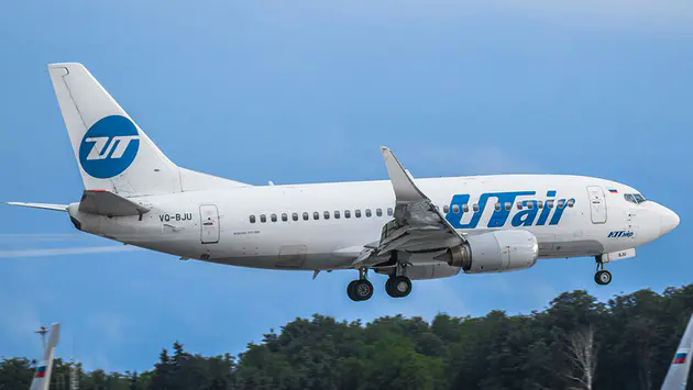 M&aacute;y bay Boeing 737 hạ c&aacute;nh khẩn cấp tại Nga