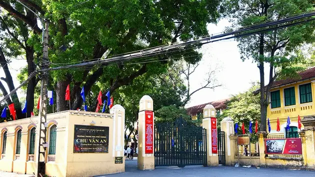 Trường THPT Chu Văn An, Sơn T&acirc;y kh&ocirc;ng tuyển hệ kh&ocirc;ng chuy&ecirc;n