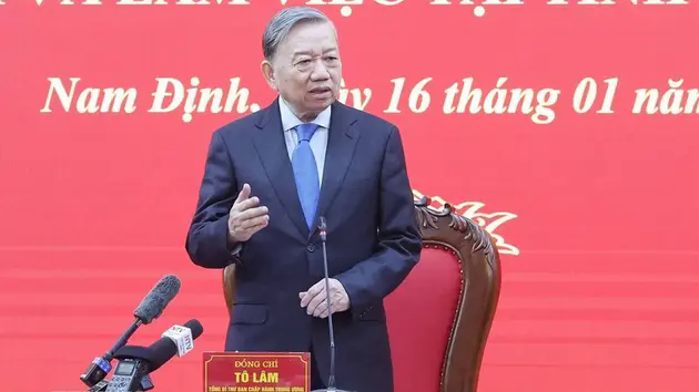 Tổng B&iacute; thư thăm v&agrave; l&agrave;m việc tại tỉnh Nam Định