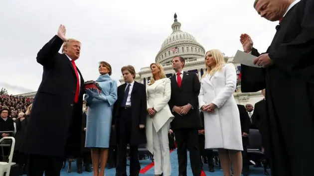 Bật m&iacute; th&uacute; vị về lễ nhậm chức Tổng thống Donald Trump