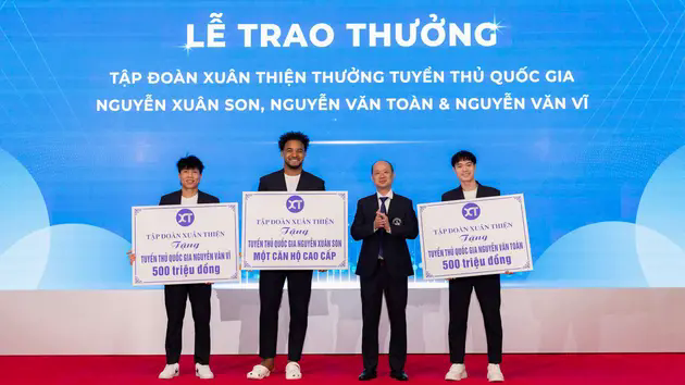Xu&acirc;n Son được bầu Thiện thưởng n&oacute;ng căn hộ cao cấp