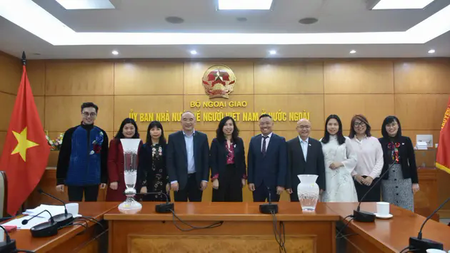 Người Việt Nam tại S&eacute;c đạt nhiều th&agrave;nh t&iacute;ch xuất sắc