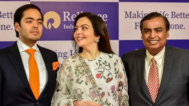 Ambani - gia tộc gi&agrave;u nhất ch&acirc;u &Aacute;
