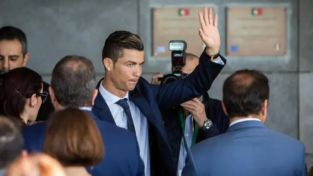 Cristiano Ronaldo chuẩn bị cập bến Indonesia