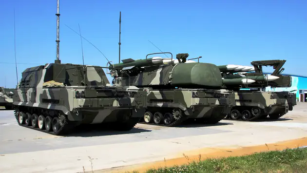 Hệ thống Buk-M2 ph&aacute; hủy h&agrave;ng loạt t&ecirc;n lửa Ukraine