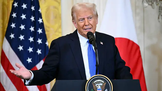 &Ocirc;ng Trump đổ lỗi Ukraine ph&aacute; vỡ thỏa thuận đất hiếm