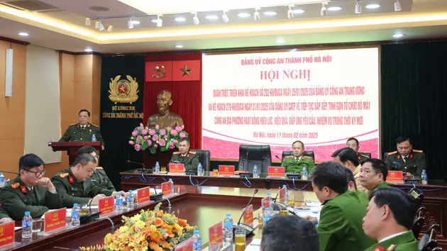 59 l&atilde;nh đạo C&ocirc;ng an TP H&agrave; Nội xin nghỉ hưu sớm