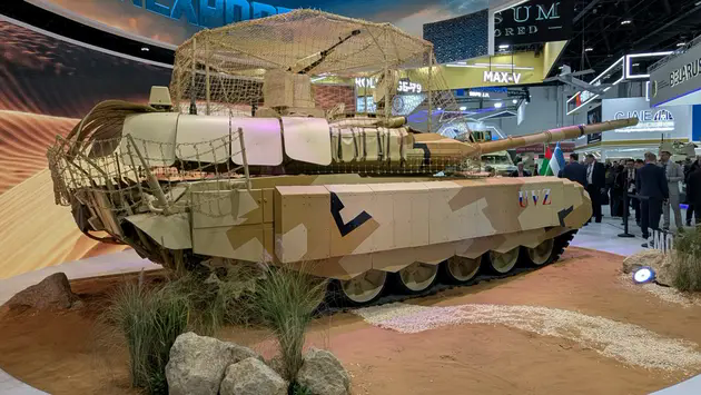 Nga ra mắt phi&ecirc;n bản n&acirc;ng cấp xe tăng T-90MS