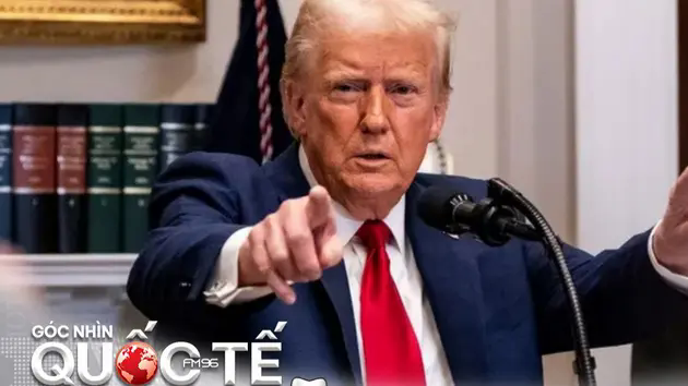 &Ocirc;ng Trump chơi đ&ograve;n hiểm về kinh tế với Ukraine v&agrave; Nga