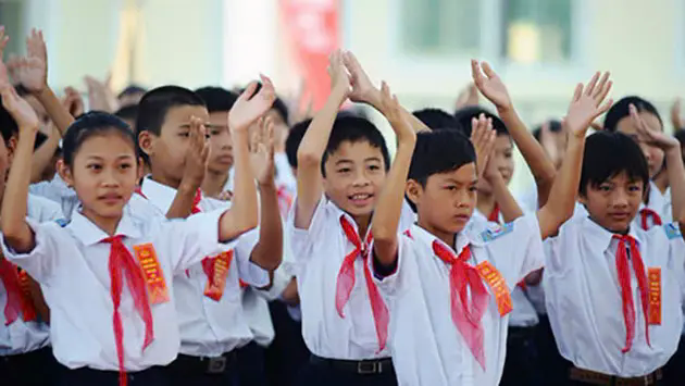 Học sinh c&ocirc;ng lập to&agrave;n quốc được miễn học ph&iacute;