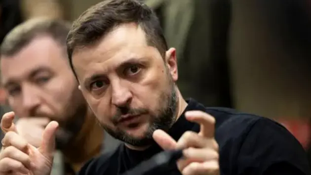 &Ocirc;ng Zelensky tự tin c&oacute; thể cứu v&atilde;n quan hệ với Mỹ
