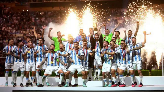 FIFA nghi&ecirc;n cứu n&acirc;ng World Cup 2030 l&ecirc;n 64 đội