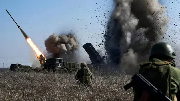 Nga tiếp tục đẩy l&ugrave;i lực lượng Ukraine tại v&ugrave;ng Kursk