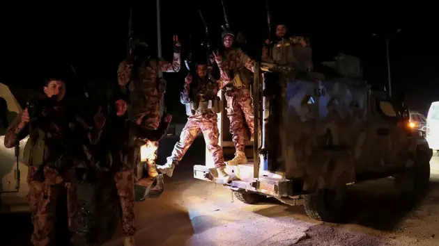 Syria rơi v&agrave;o v&ograve;ng xo&aacute;y bạo lực mới