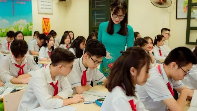 Quy định mới về thời gian thực dạy của gi&aacute;o vi&ecirc;n THCS, THPT