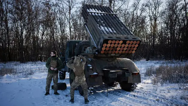 Chiến sự ng&agrave;y 10/3: Nga 'luồn ống', tập k&iacute;ch Ukraine ở Kursk