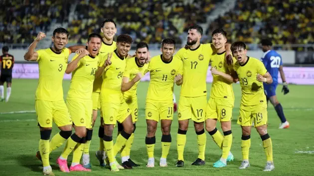 Malaysia b&ecirc; nguy&ecirc;n đội b&oacute;ng nhập tịch đối đầu Việt Nam