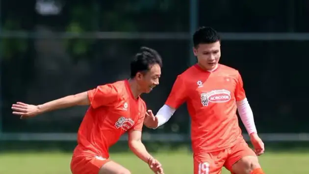 Quang Hải t&aacute;i xuất