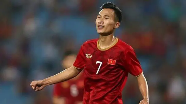 Triệu Việt Hưng mất điểm trước HLV Kim Sang Sik