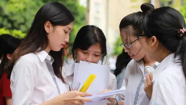 Bộ GD&ĐT giữ nguy&ecirc;n lịch thi tốt nghiệp THPT 2025