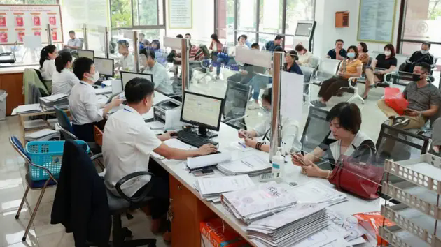 Đề xuất kh&ocirc;ng qu&aacute; ba cấp ph&oacute; mỗi đơn vị thuộc, trực thuộc Bộ