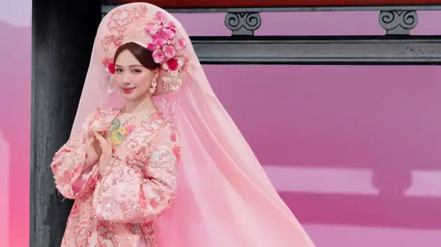 C&aacute;t x&ecirc; H&ograve;a Minzy tăng bao nhi&ecirc;u sau th&agrave;nh c&ocirc;ng 'Bắc Bling'?