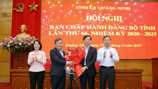 &Ocirc;ng Vũ Quyết Tiến được bầu l&agrave;m Ph&oacute; B&iacute; thư Tỉnh ủy Quảng Ninh