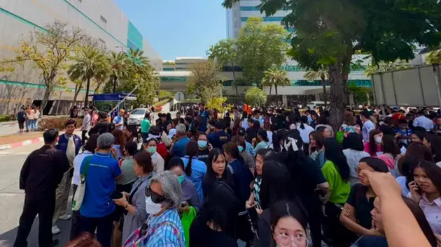 Th&aacute;i Lan c&oacute; th&ecirc;m nhiều t&ograve;a nh&agrave; rung lắc