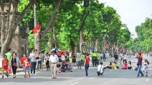 Người lao động được nghỉ 8 ng&agrave;y trong th&aacute;ng 4, th&aacute;ng 5