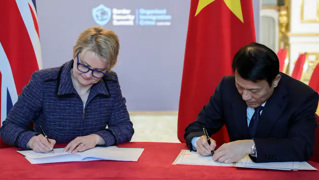 Việt Nam - Anh hợp t&aacute;c ph&ograve;ng, chống mua b&aacute;n người