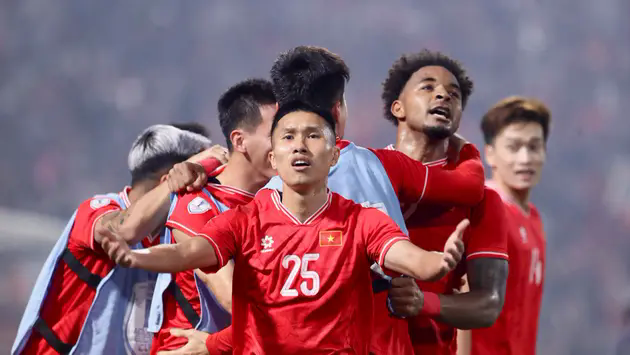 Do&atilde;n Ngọc T&acirc;n lọt v&agrave;o 'mắt xanh' của HLV Kim Sang-sik