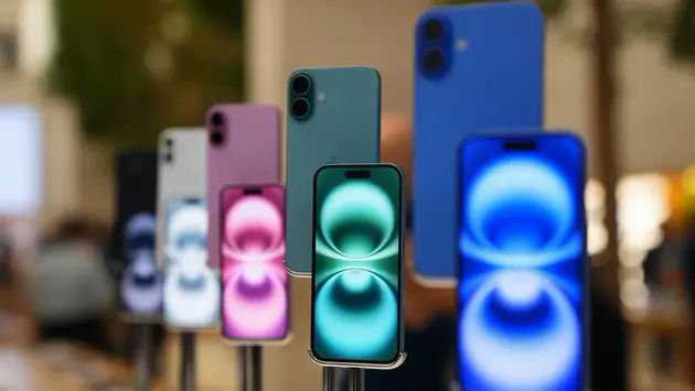 Gi&aacute; iPhone ở Mỹ tăng cao khi Mỹ &aacute;p thuế đối ứng?