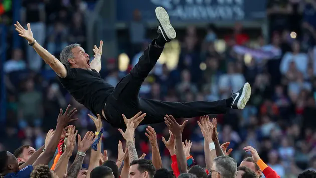 Luis Enrique biến Paris Saint Germain th&agrave;nh phi&ecirc;n bản tốt nhất