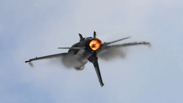 F-16 của Ukraine rơi, phi c&ocirc;ng tử nạn