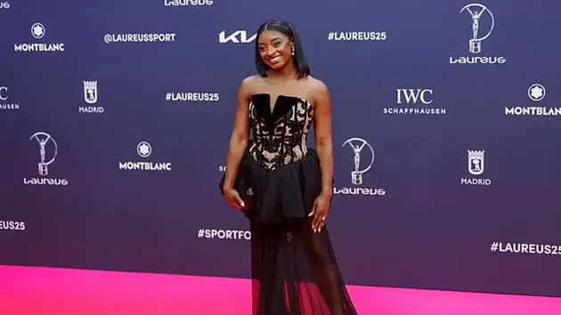 Simone Biles nhận giải &lsquo;Oscar thể thao&rsquo;
