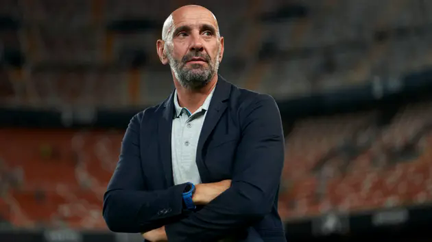 Aston Villa c&aacute;o buộc Premier League thi&ecirc;n vị
