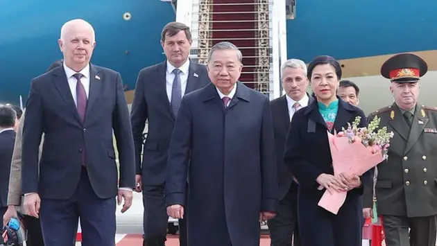 Tổng B&iacute; thư T&ocirc; L&acirc;m v&agrave; Phu nh&acirc;n thăm cấp Nh&agrave; nước Cộng h&ograve;a Belarus
