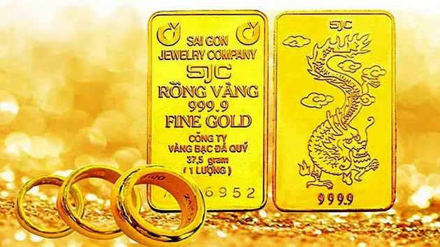 Gi&aacute; v&agrave;ng quay đầu giảm 700 ngh&igrave;n đồng/lượng