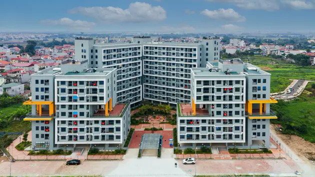 C&ocirc;ng chức đi l&agrave;m c&aacute;ch nh&agrave; 30km được mua nh&agrave; ở x&atilde; hội