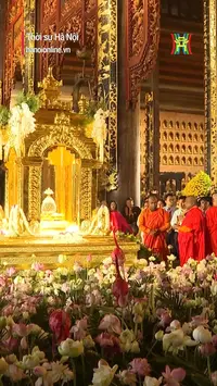 Chi&ecirc;m b&aacute;i x&aacute; lợi Phật tại ch&ugrave;a Ph&uacute;c Sơn, Bắc Giang
