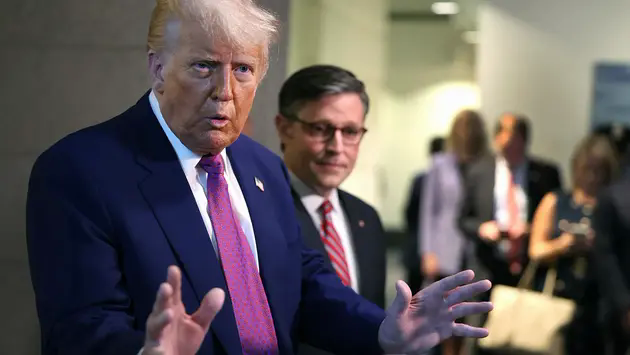 Hạ viện th&ocirc;ng qua dự luật cắt giảm thuế của &ocirc;ng Trump