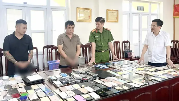 Triệt ph&aacute; ổ nh&oacute;m trộm cắp t&agrave;i sản tại ch&ugrave;a Tam Ch&uacute;c