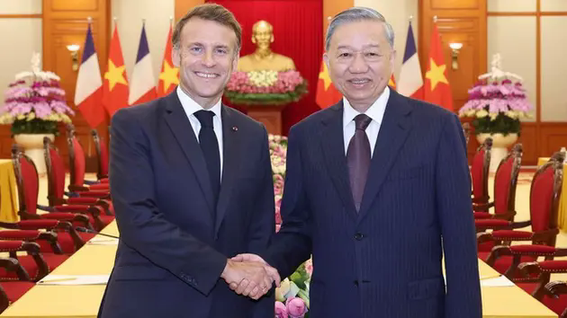To&agrave;n văn Tuy&ecirc;n bố chung Việt Nam - Ph&aacute;p