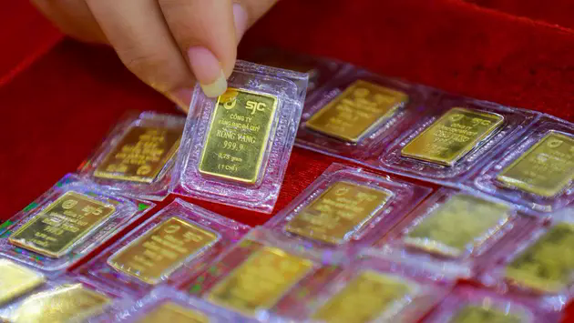 Thanh tra NHNN: Tổng Gi&aacute;m đốc SJC tự định gi&aacute; v&agrave;ng