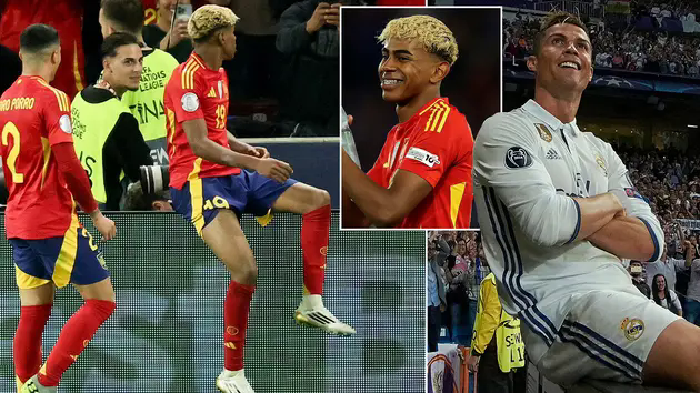 Lamine Yamal t&aacute;i hiện m&agrave;n ăn mừng của Cristiano Ronaldo