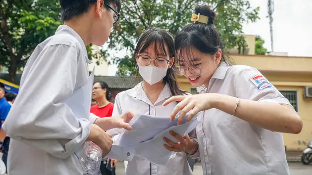 Đề thi Ngữ văn v&agrave;o lớp 10 tại H&agrave; Nội năm 2025