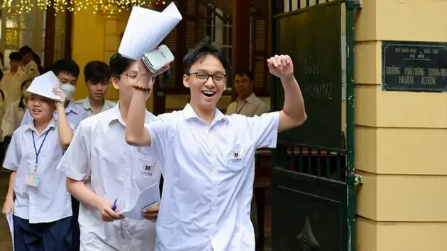 Thủ tướng: Đầu tư ng&acirc;n s&aacute;ch cho dạy học hai buổi/ng&agrave;y