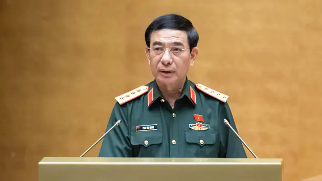 Sửa 11 luật quốc ph&ograve;ng, qu&acirc;n sự theo ch&iacute;nh quyền hai cấp
