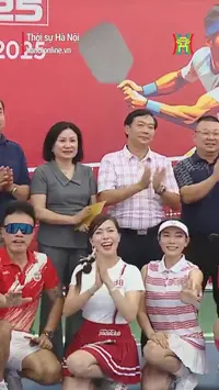 Nhiều nghệ sĩ tham gia Giải Pickleball Đ&agrave;i H&agrave; Nội