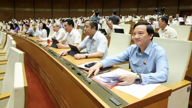 Quốc hội sẽ th&ocirc;ng qua Nghị quyết về giảm thuế VAT